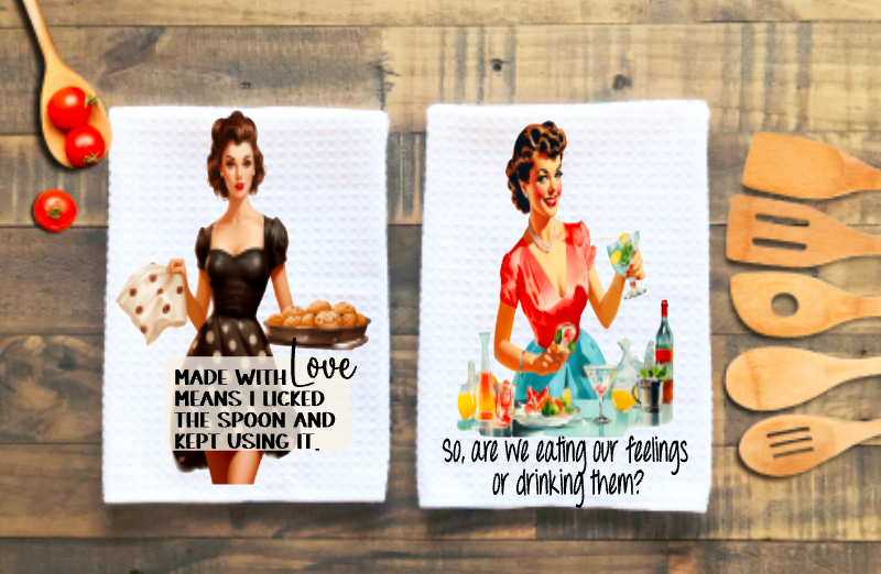 Retro Housewives Microfiber towel